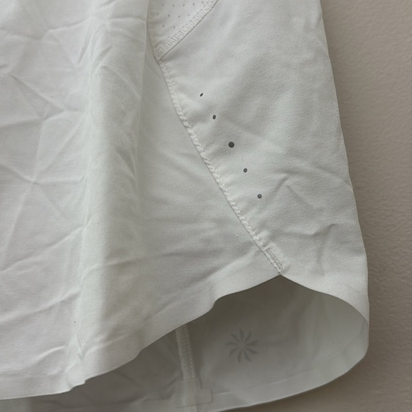 Athleta Run With It 14” Skort Active Bright White Size XS - Picture 4 of 15